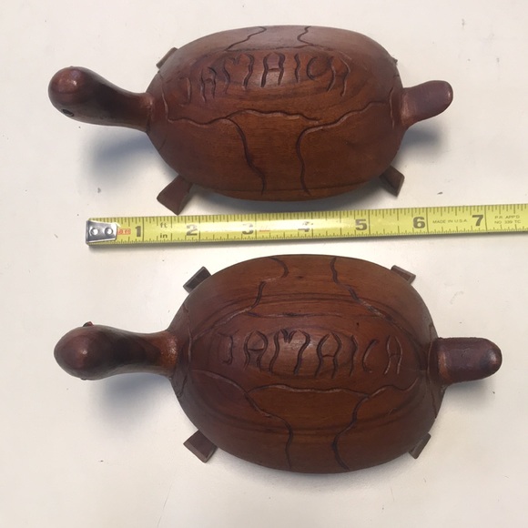 Pair of Vintage MCM (60's) Carved Wood Turtles Souvenir of Jamaica - Picture 5 of 6